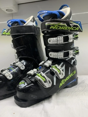 Damen Skischuh Gr 39 zu verschenken Bild 2