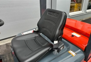 Heli CPD 35 Stapler Dieselstapler Gabelstapler Bild 4