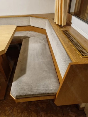 Eckbank mit Tisch und Stuhl Bild 3