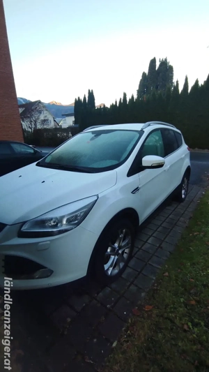 Ford Kuga 4x4 Titanium  Bild 2