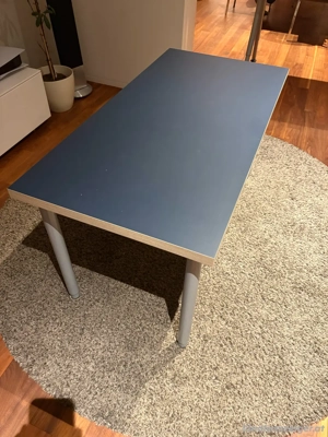 Ikea Kinder-Schreibtisch (Höhenverstellbar)