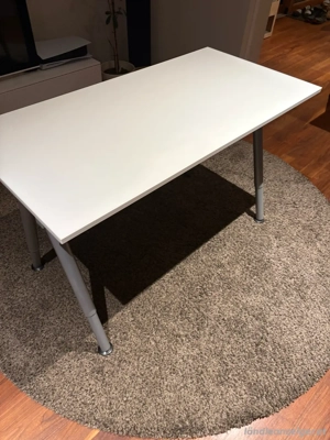 Ikea Kinder-Schreibtisch (Höhenverstellbar) Bild 3