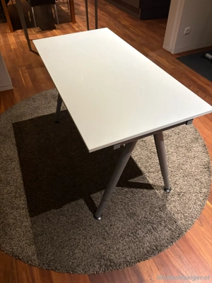 Ikea Kinder-Schreibtisch (Höhenverstellbar) Bild 4