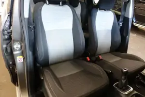 Toyota Yaris Bild 10