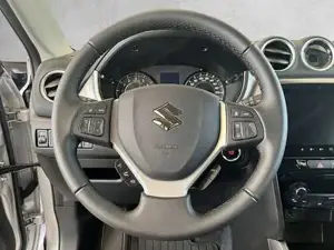 Suzuki Vitara Bild 9