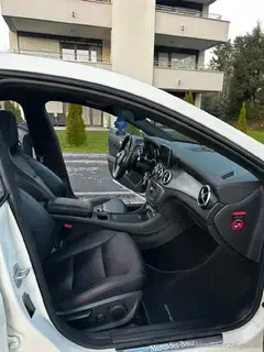 MERCEDES BENZ CLA250 AMG Line - Vollausstattung   Scheckheftgepflegt Bild 2