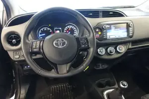 Toyota Yaris Bild 4