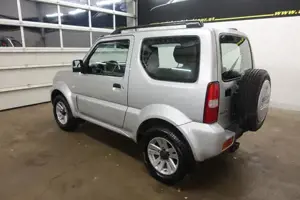 Suzuki Jimny Bild 19