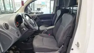 Mercedes-Benz  Bild 17