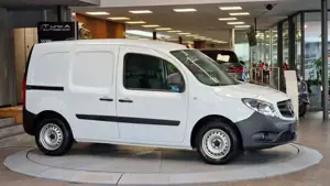 Mercedes-Benz  Bild 12