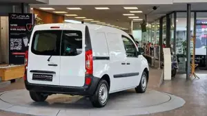 Mercedes-Benz  Bild 10