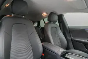 Mercedes-Benz CLA 180 Shooting Brake Bild 9