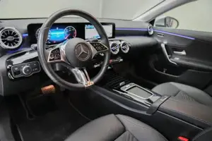 Mercedes-Benz CLA 180 Shooting Brake Bild 6