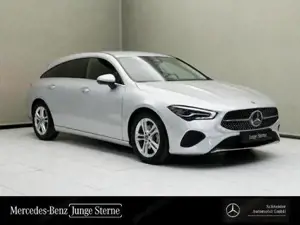 Mercedes-Benz CLA 180 Shooting Brake