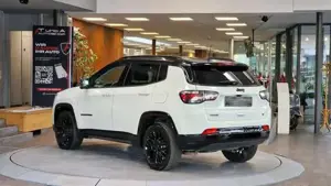 Jeep Compass Bild 6