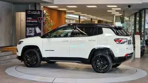 Jeep Compass Bild 5