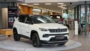 Jeep Compass Bild 14