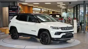 Jeep Compass Bild 10