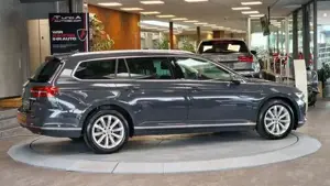 Volkswagen Passat Bild 8