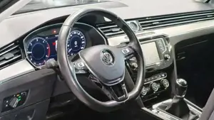 Volkswagen Passat Bild 19