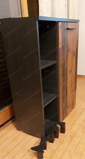 2 Wohnzimmerschränke zum verkaufen 97x 70x 34 Bild 3