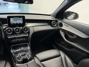 Mercedes-Benz C 220 Bild 15
