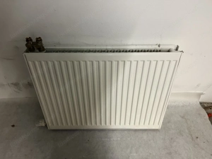 Heizkörper in verschiedenen Größen Bild 4