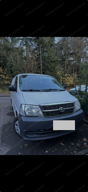 Campervan Ausbau Toyota Hiace Bild 3