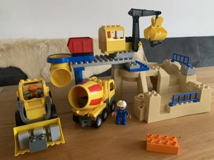 Lego Duplo - große Baustelle Bild 5