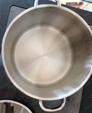 Neuer, großer Kochtopf  Bild 2