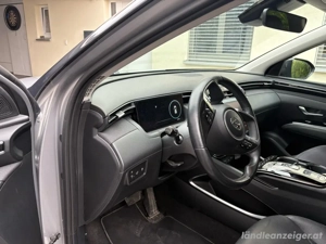 Hyundai Tucson 1,6 T-GDI 4WD 48V Prestige Line DCT SUV   Geländewagen Bild 3
