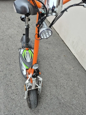 E-Scooter gebraucht Bild 3