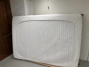 Lattenrost +Matratze  Bild 2