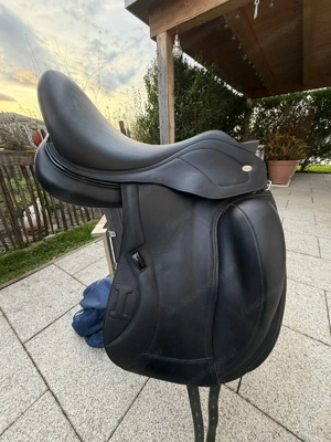 Dressursattel Ikonic Evolution Monoblatt 17" Bild 5