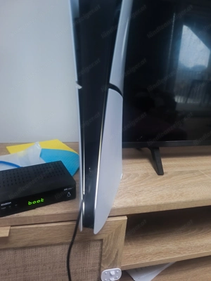 PlayStation 5 Digital Edition  Bild 3