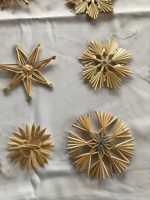 74 Strohsterne Bild 3