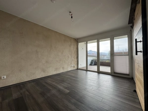 3 Zimmer Wohnung mit Garten, Balkon und Klimaanlage Bild 5