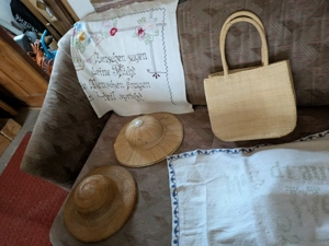 Tropenhelme original alt Bild 3