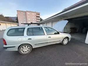 Renault Megane Bild 2