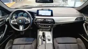 BMW 530 Bild 16
