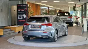 Mercedes-Benz A 180 Bild 6