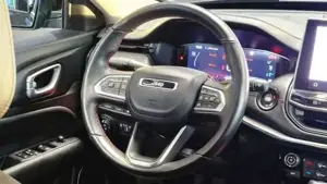 Jeep Compass Bild 18