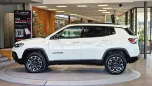 Jeep Compass Bild 4