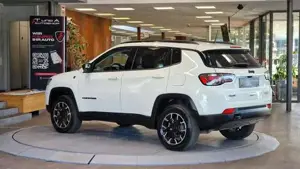 Jeep Compass Bild 9