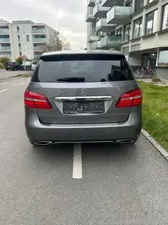 Mercedes Benz B 200 d Bild 7