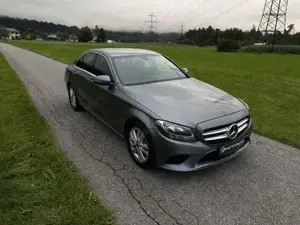 Mercedes-Benz C 180 Bild 10