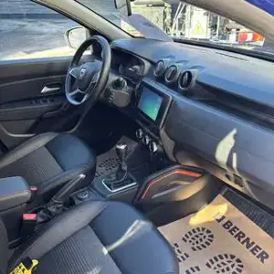 Dacia Duster 2022 Bild 7