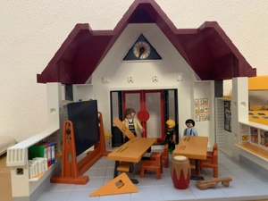 Playmobil -Schule und Schulbus Bild 5