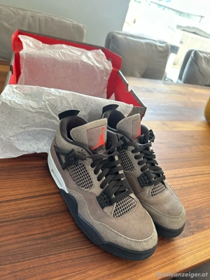 Jordan 4 Retro Taupe Haze- US10 Bild 2