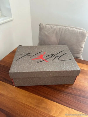 Jordan 4 Retro Taupe Haze- US10 Bild 4